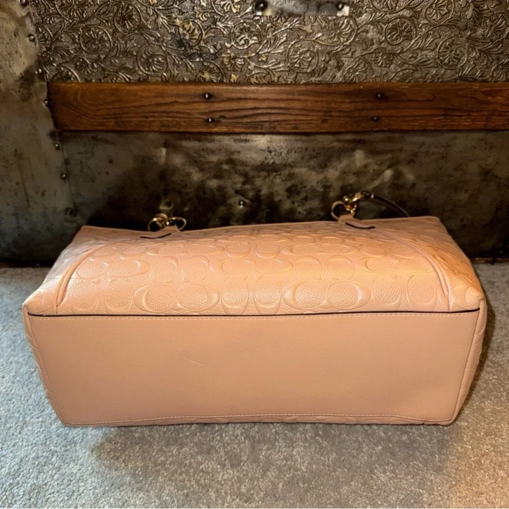 Coach Embossed Tote and Wallet - Picture 3 of 14